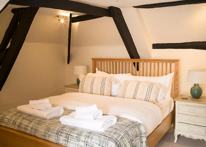 The Old Thatch Inn